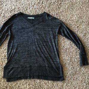 Women’s Lightweight V-Neck Sweater